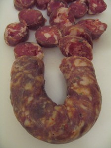 klobása pokrájaná